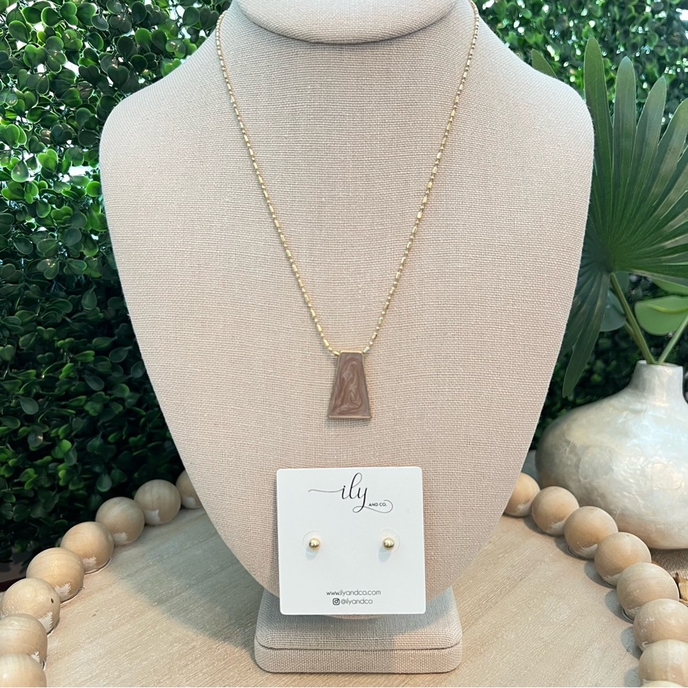 NWT Gold Tone Chain with Enamel Slide Pendant Necklace with Earrings | Boutique